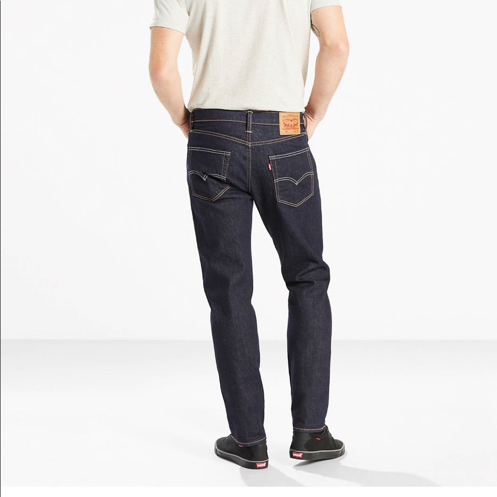 Levi 502 Taper Fit Jeans